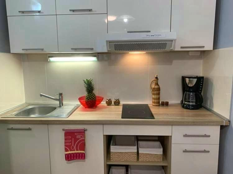 Fresh Apartments Dar Orlic Trogir Exterior photo